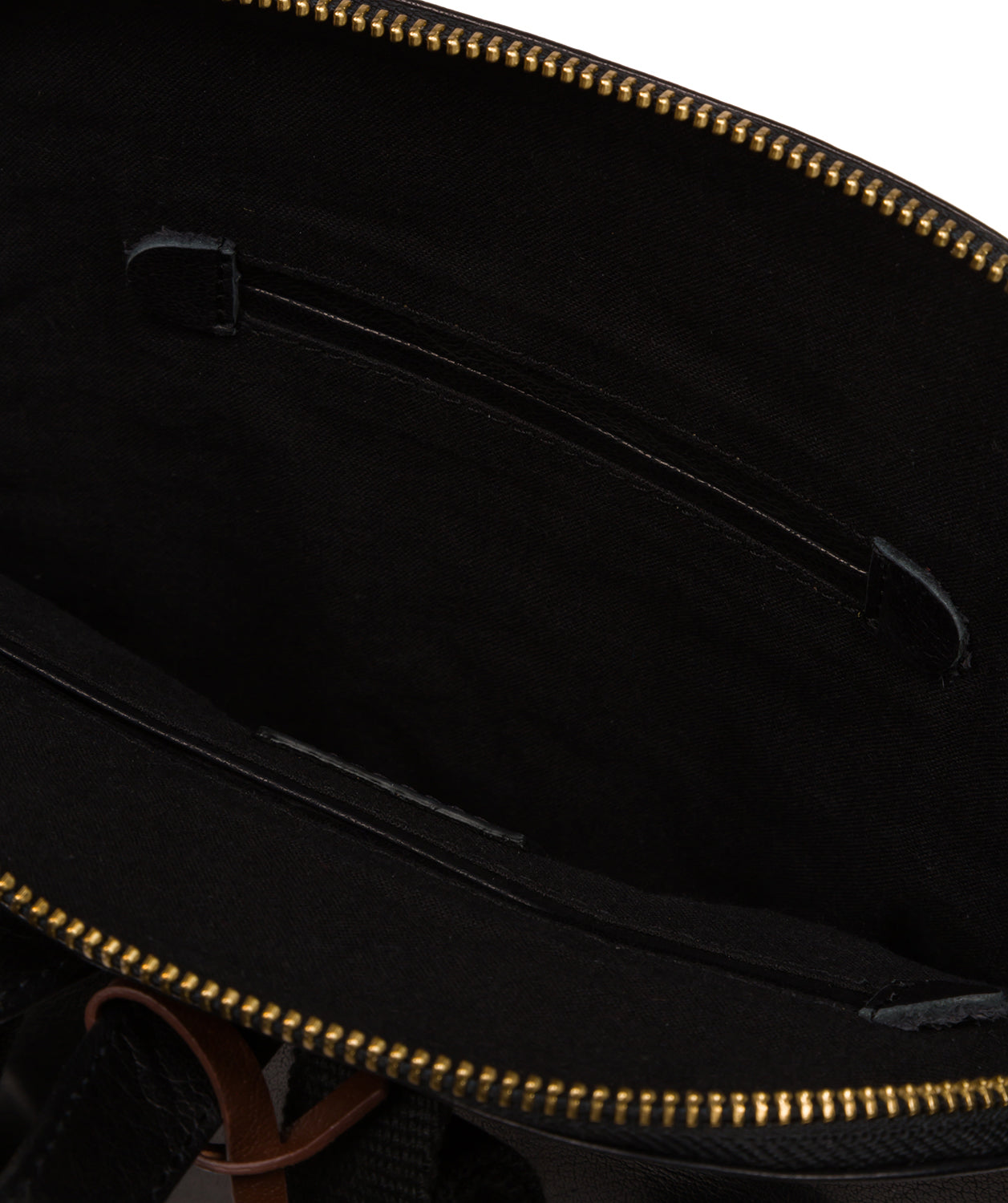 Conkca Signature Collection Bags: 'Amora' Black Leather Backpack