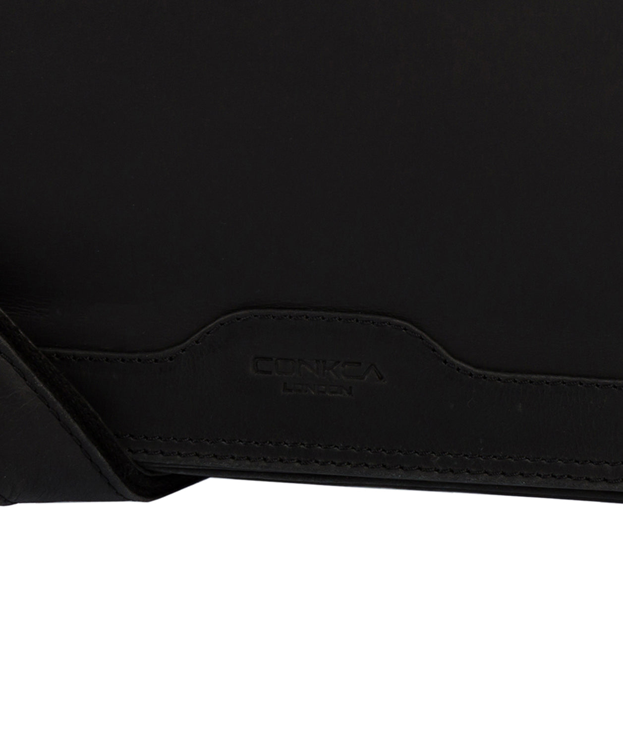 'Islington' Black Natural Cowhide Messenger Bag