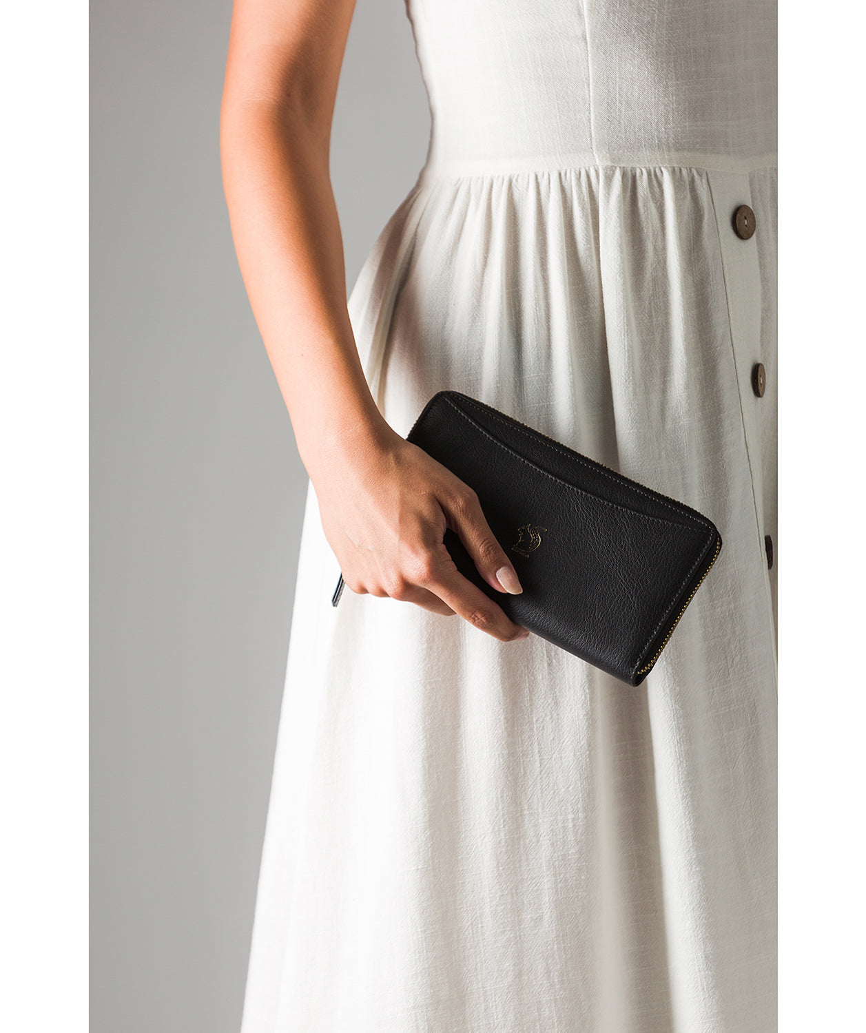 'Billie' Pebble Black Leather Purse