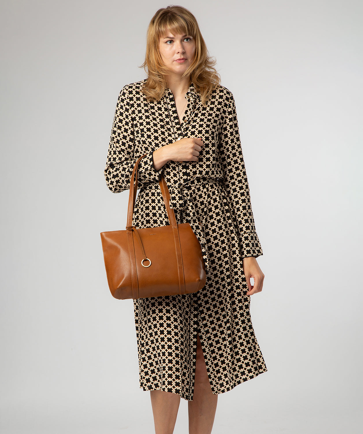 'Ausha' Dark Tan Leather Tote Bag