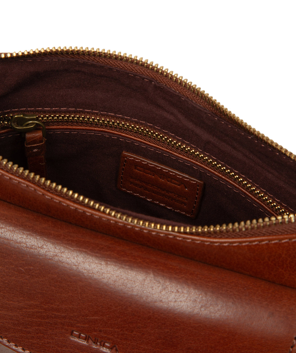 rear slip pocket and fold-over press-stud fastening