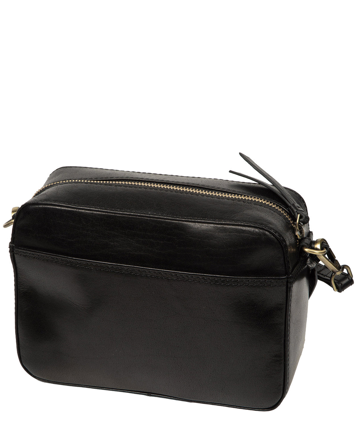 Adjustable detachable leather shoulder strap detail