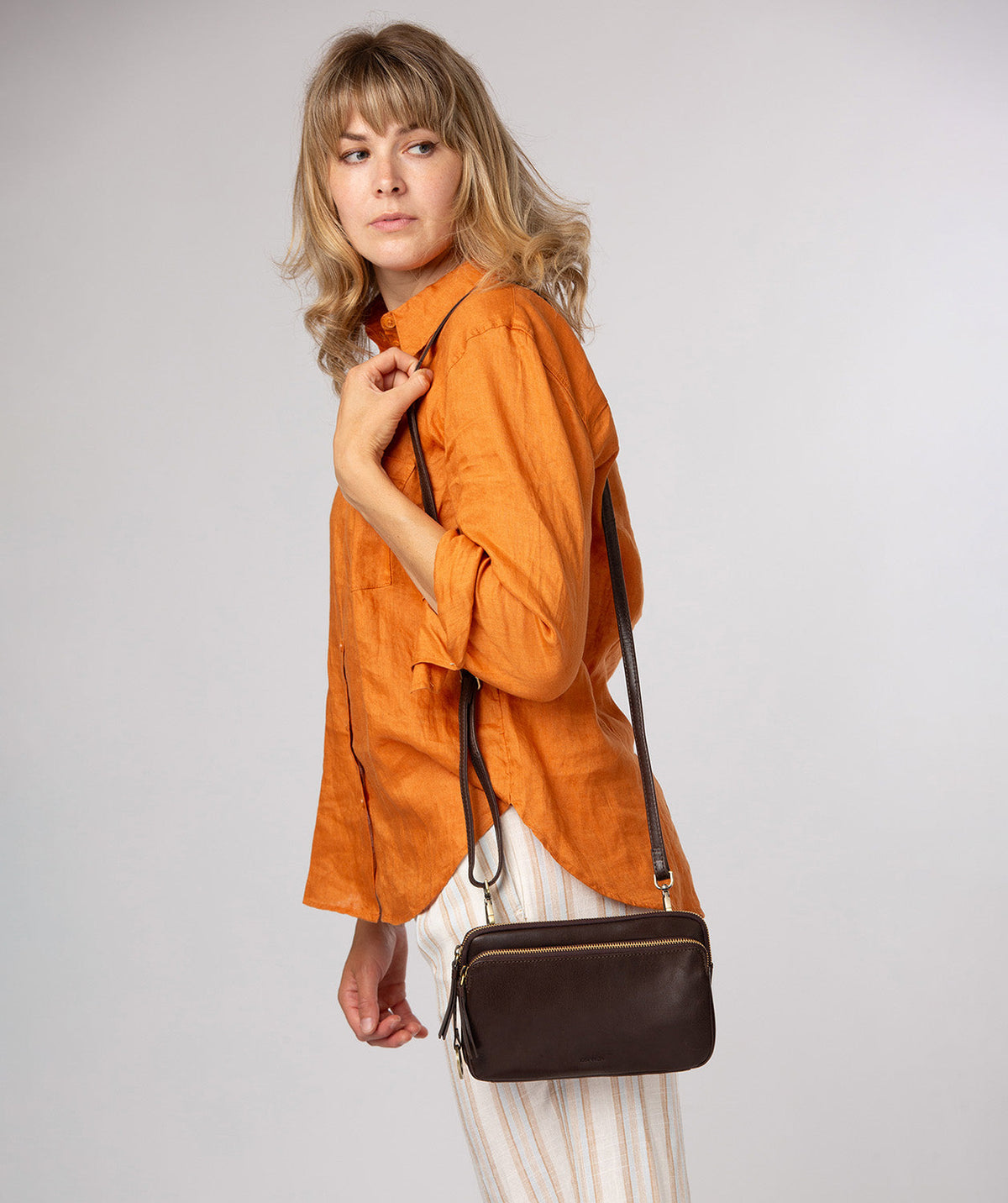 Front exterior zipped pocket