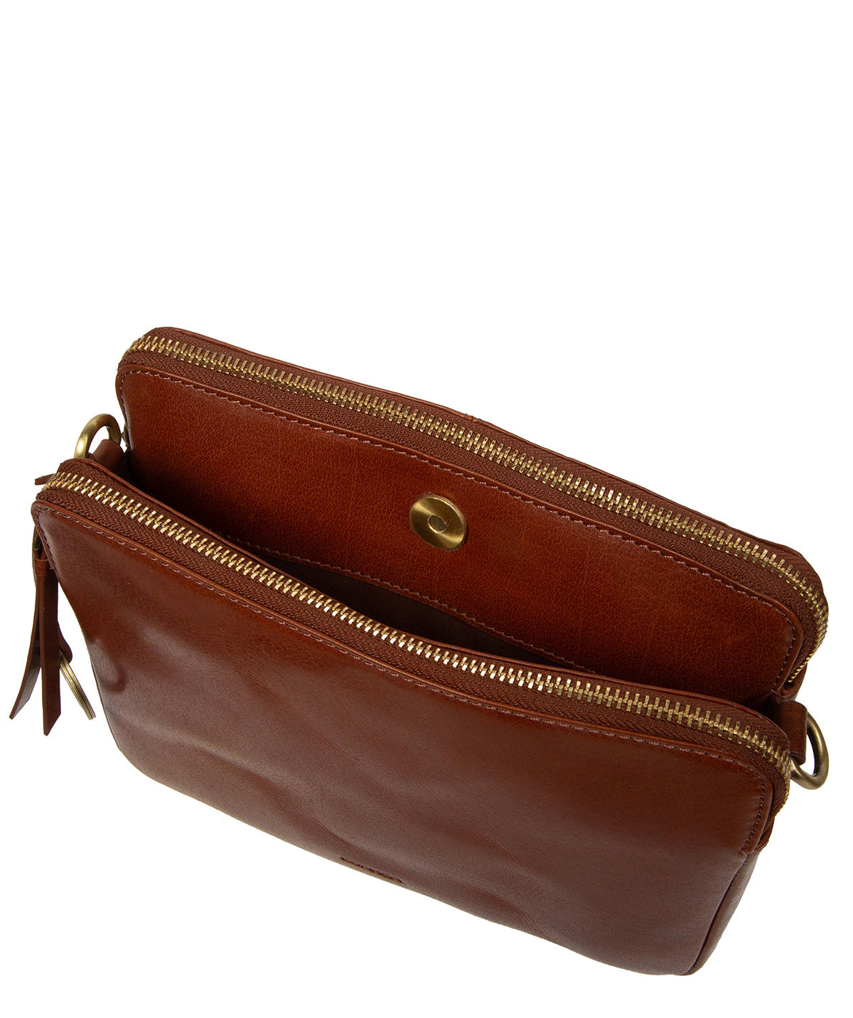 Adjustable detachable leather shoulder strap detail