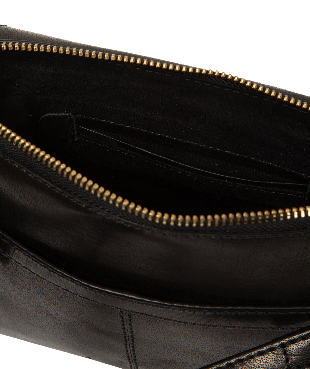 Embossed Conkca logo and charm detail